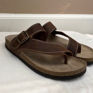 White mountain sandals